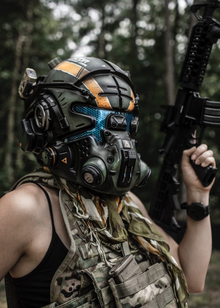 tactical-helmet